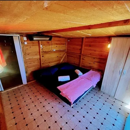 Makara Camp אתר קמפינג