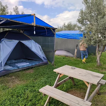 مكان تخييم Makara Camp Sarkoy